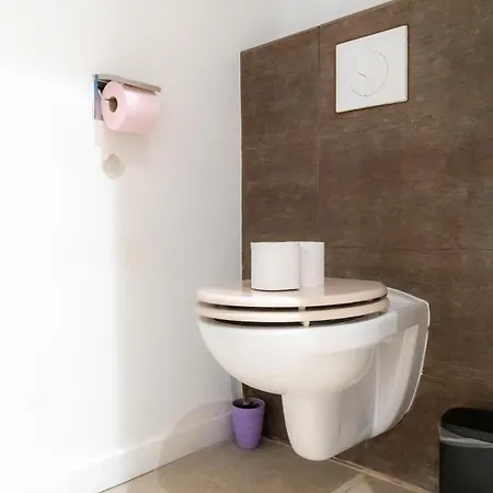 2 Pieces - Clim - Tram A 5' Centre A 15' Apartmán